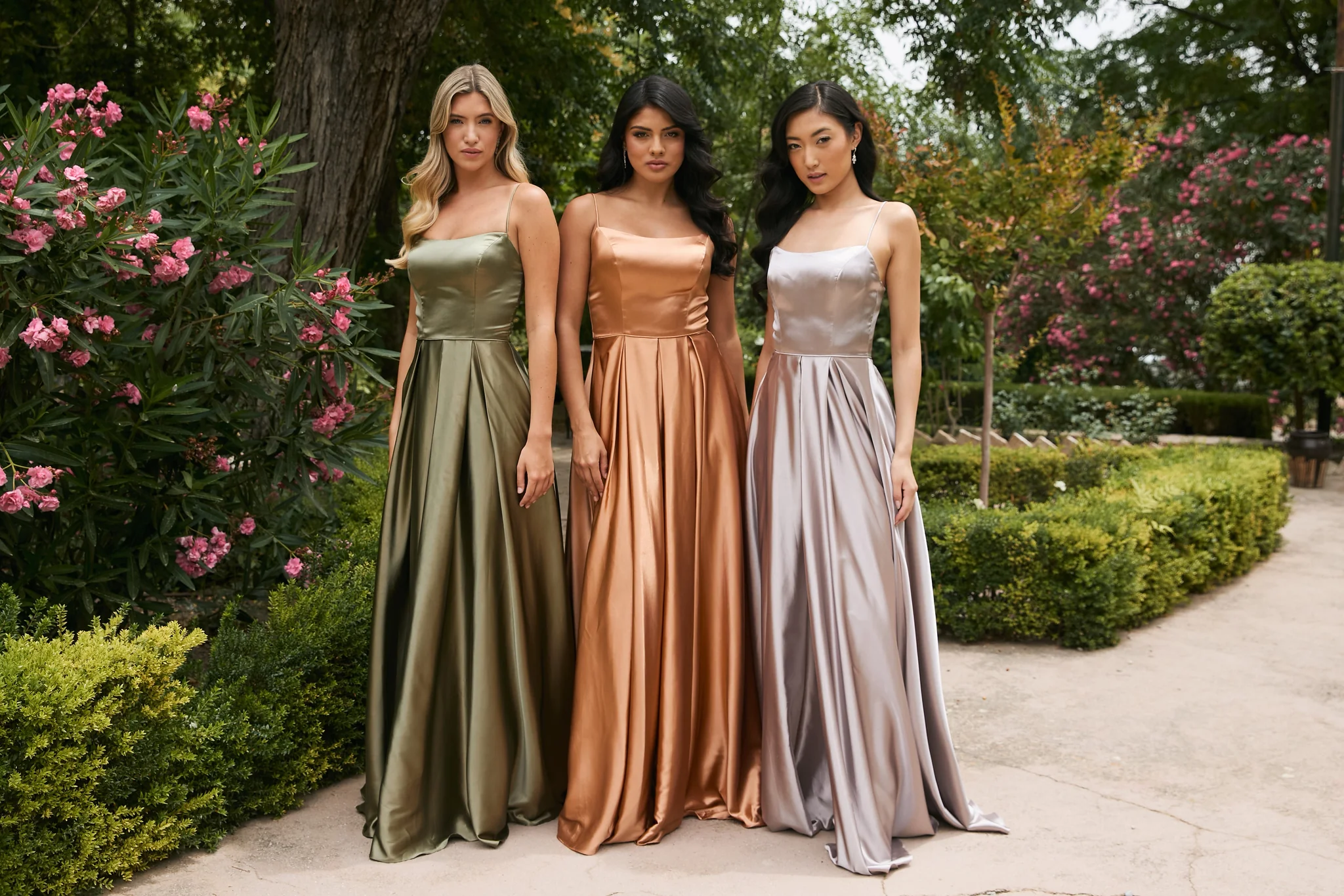 9 Bridesmaid Dresses For The Perfect Fall Wedding